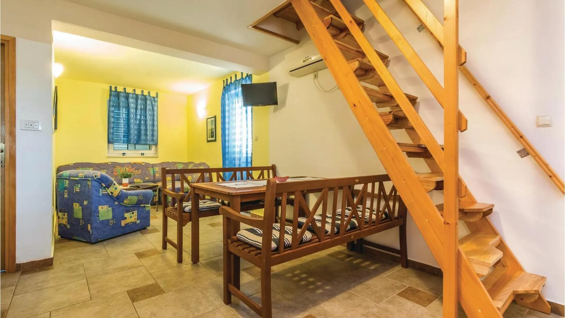 Awesome Apartment In Crna Punta With Kitchen Anic