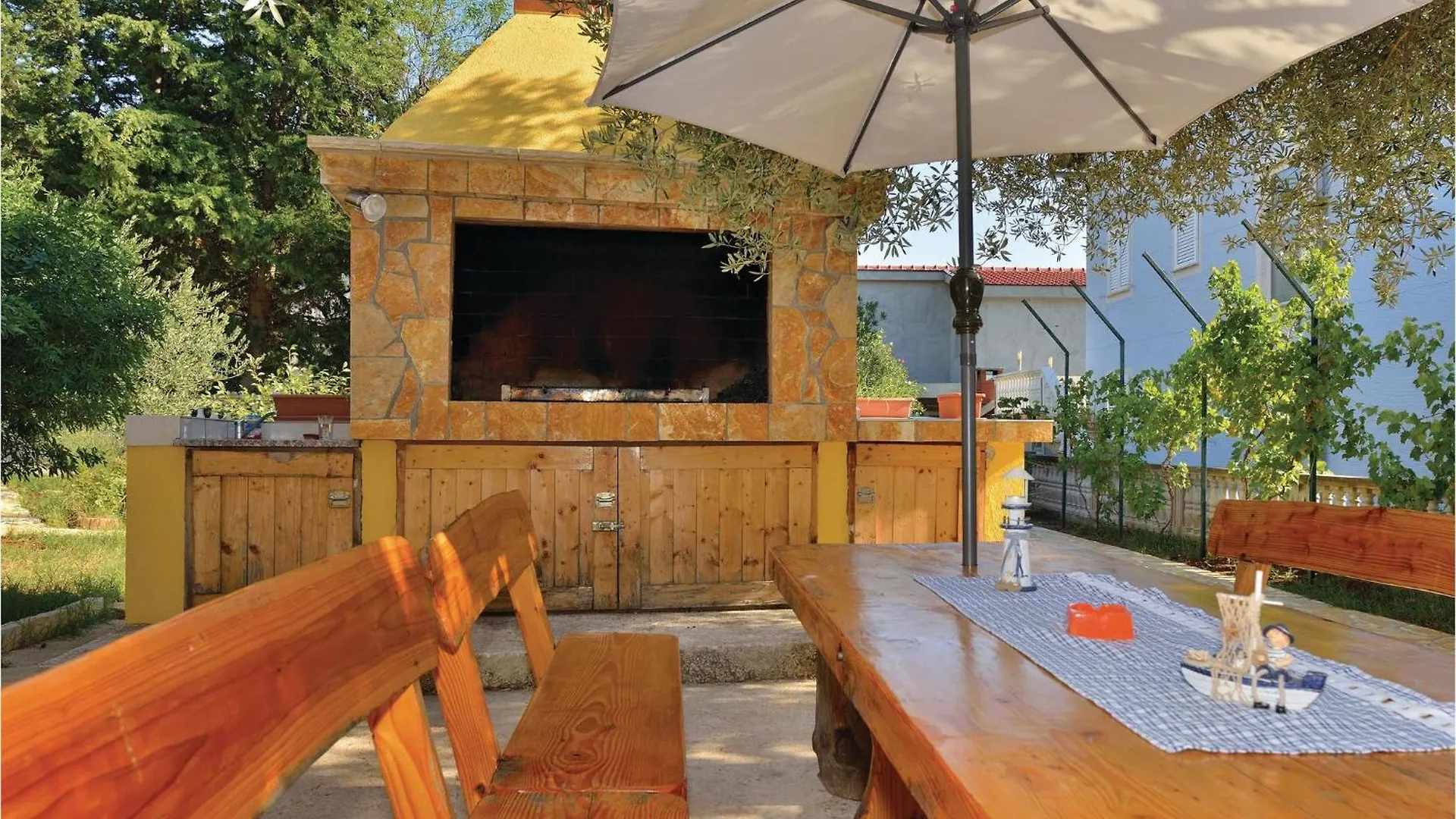 Awesome Apartment In Crna Punta With Kitchen Anic Croatia