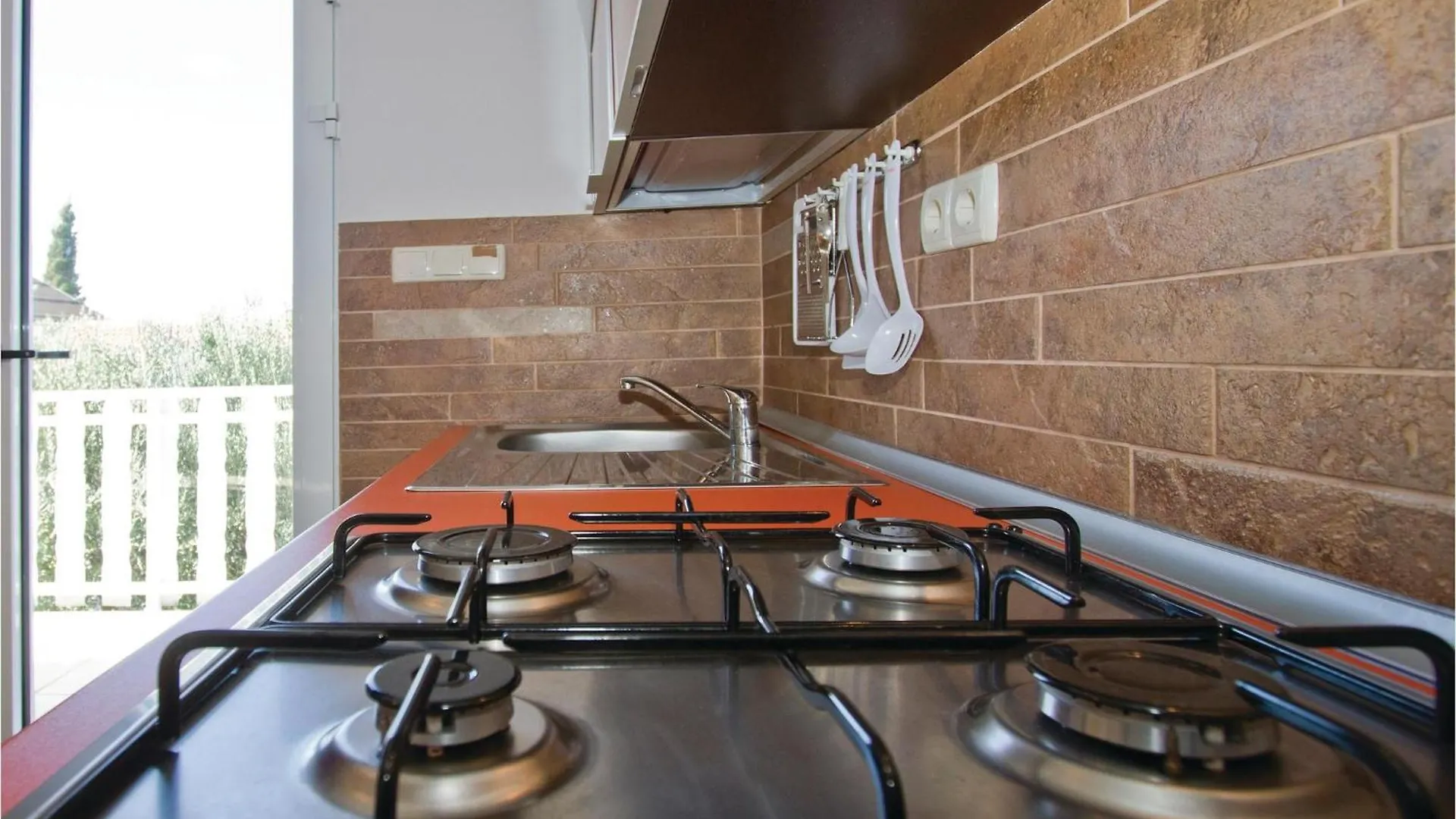 Awesome Apartment In Crna Punta With Kitchen Anić Croazia